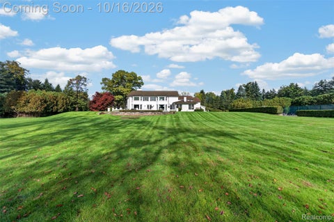 Tiny photo for 271 Lone Pine Road, Bloomfield Hills City, MI 48304 (MLS # 20261082559)