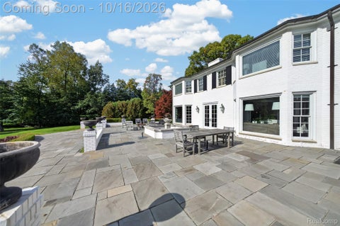 Tiny photo for 271 Lone Pine Road, Bloomfield Hills City, MI 48304 (MLS # 20261082559)