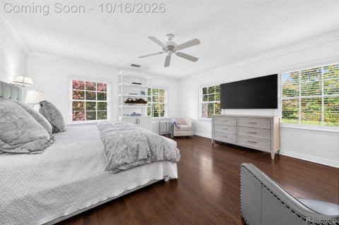 Tiny photo for 271 Lone Pine Road, Bloomfield Hills City, MI 48304 (MLS # 20261082559)