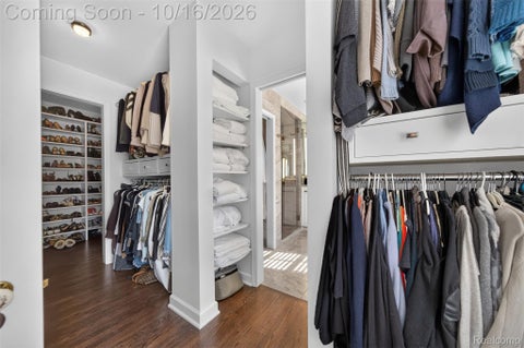 Tiny photo for 271 Lone Pine Road, Bloomfield Hills City, MI 48304 (MLS # 20261082559)
