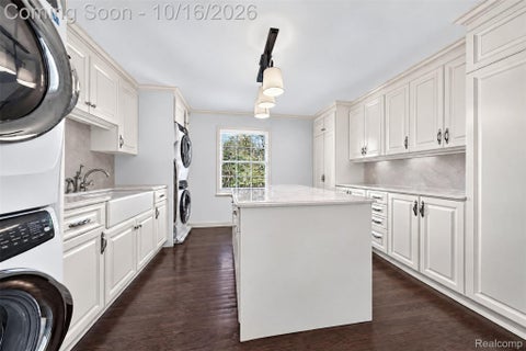 Tiny photo for 271 Lone Pine Road, Bloomfield Hills City, MI 48304 (MLS # 20261082559)