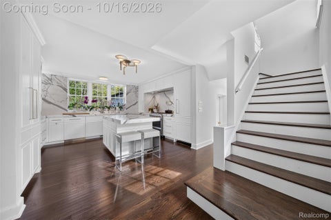 Tiny photo for 271 Lone Pine Road, Bloomfield Hills City, MI 48304 (MLS # 20261082559)