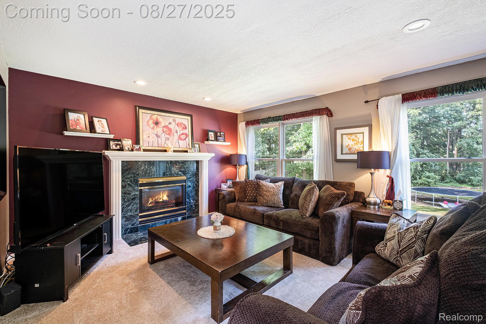 8226 North Port