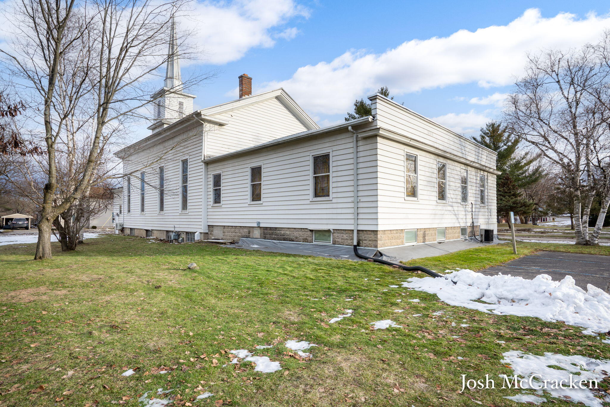 404 N Hudson Street SE