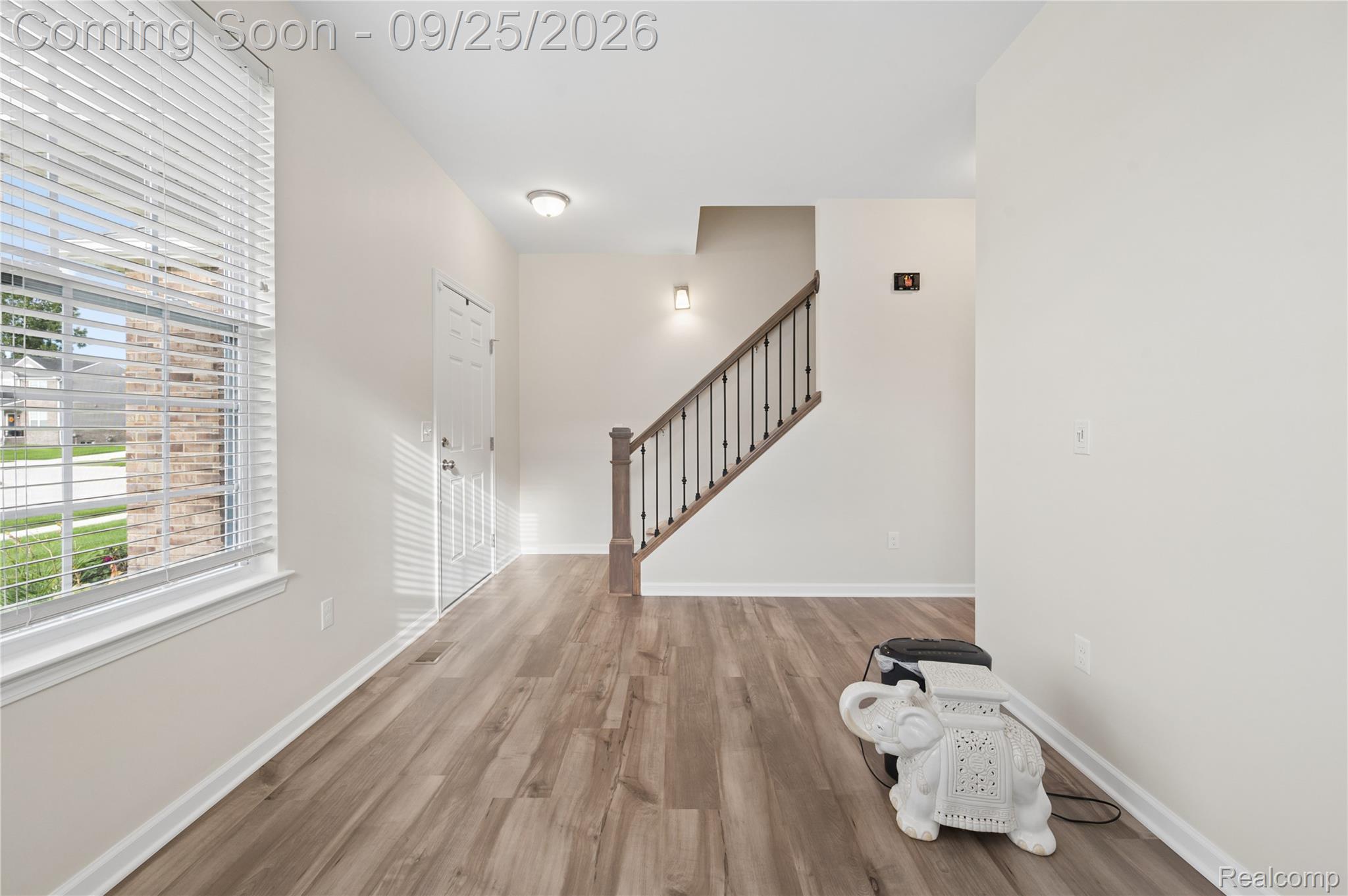24886 Canoe Drive