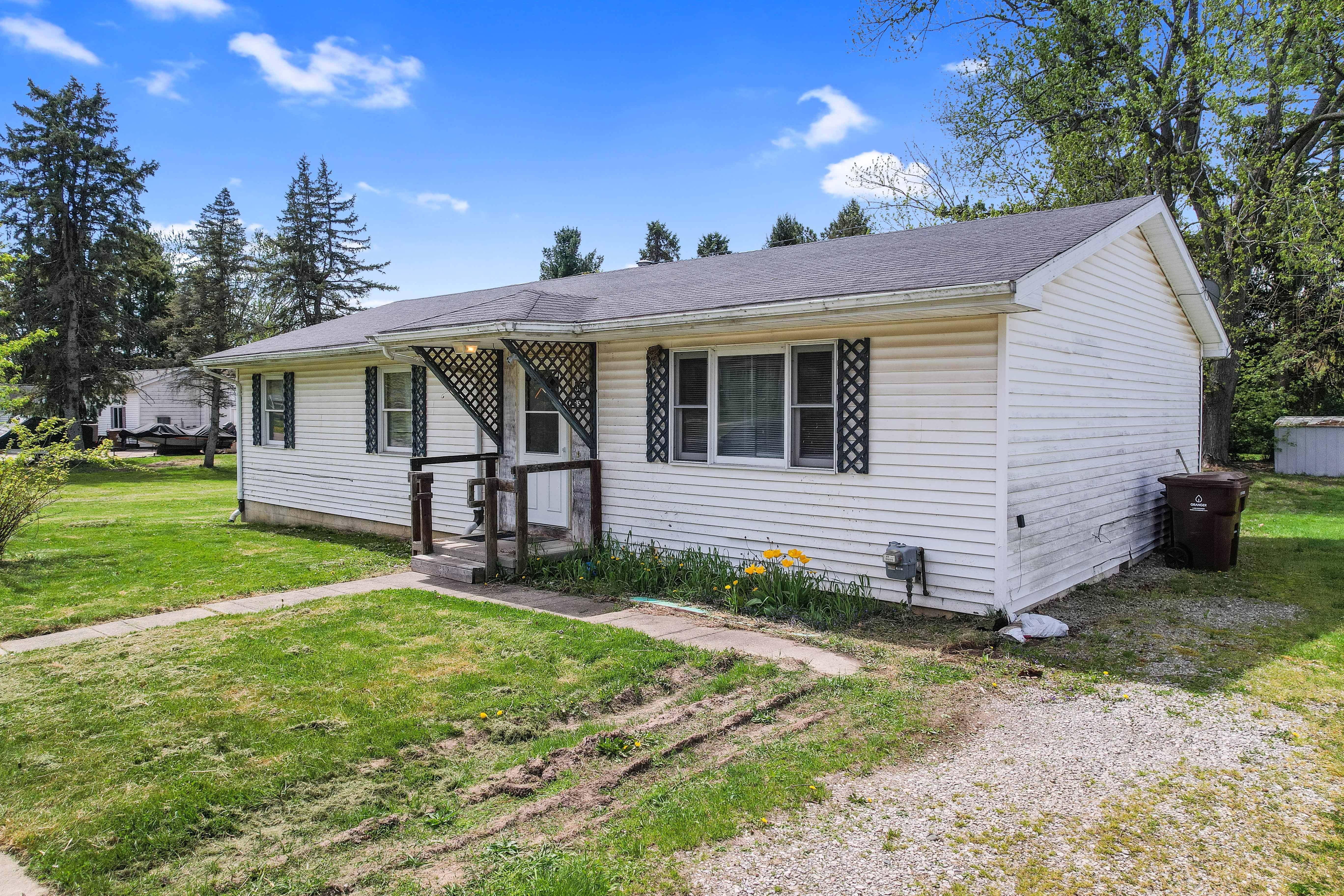 350 S Maple Street