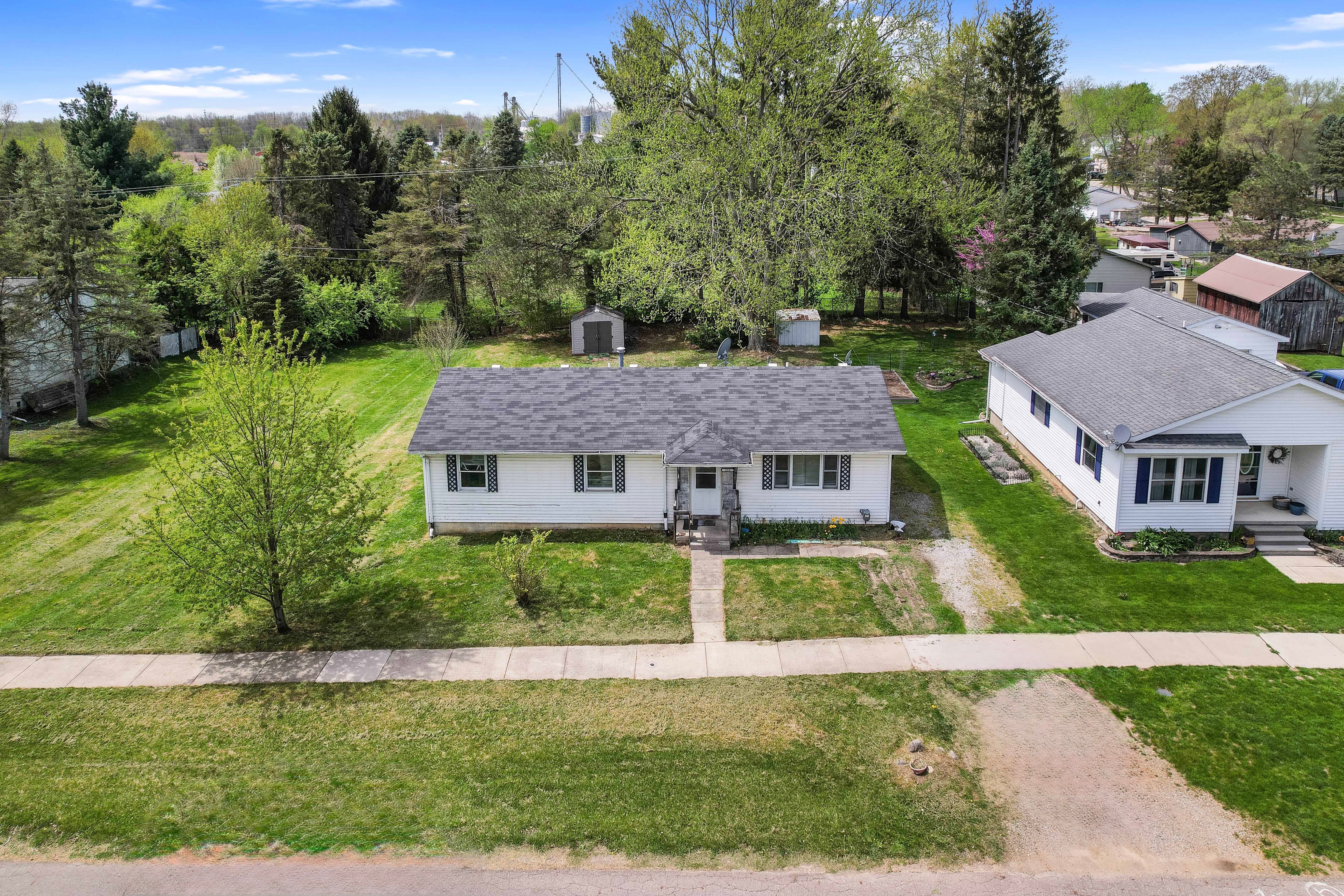 350 S Maple Street