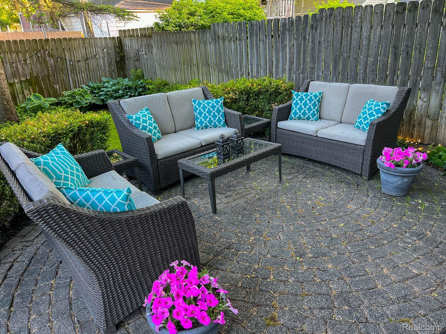 Birmingham City, Michigan 48009, United States, 3 Bedrooms Bedrooms, ,3 BathroomsBathrooms,Residential,Active,149949