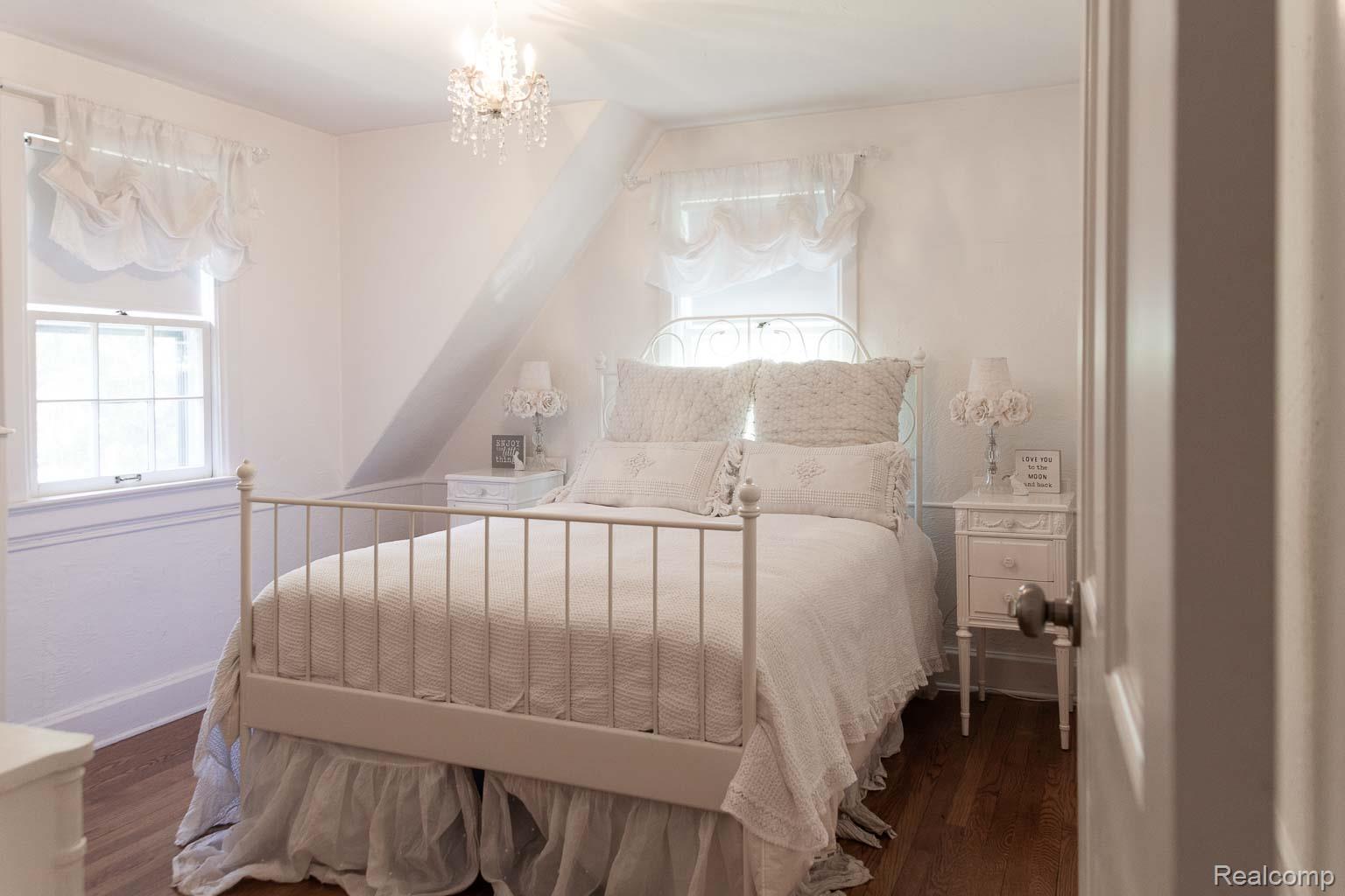 Birmingham City, Michigan 48009, United States, 3 Bedrooms Bedrooms, ,3 BathroomsBathrooms,Residential,Active,149949