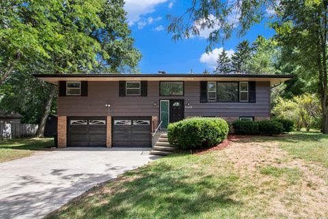 3303 W Valley View Drive St Joseph Charter Township MI 49085