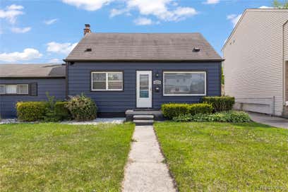 27517 Sheridan Street Garden City City MI 48135