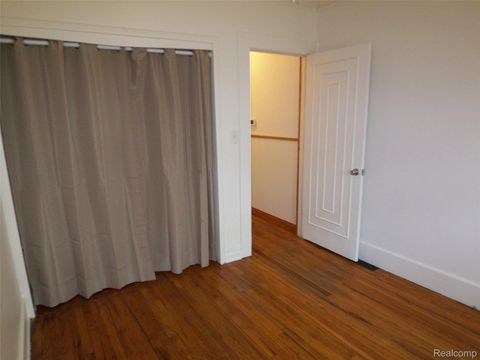 Tiny photo for 7259 Packard Avenue, Warren City, MI 48091 (MLS # 20261016385)