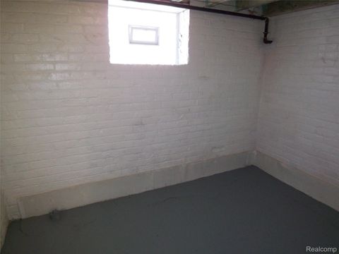 Tiny photo for 7259 Packard Avenue, Warren City, MI 48091 (MLS # 20261016385)