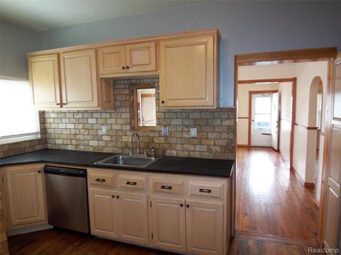 Tiny photo for 7259 Packard Avenue, Warren City, MI 48091 (MLS # 20261016385)