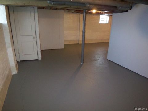 Tiny photo for 7259 Packard Avenue, Warren City, MI 48091 (MLS # 20261016385)