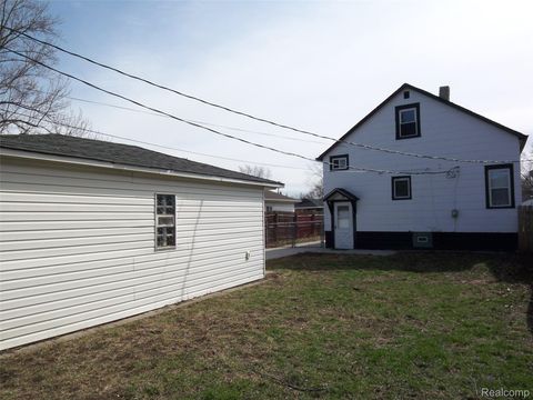 Tiny photo for 7259 Packard Avenue, Warren City, MI 48091 (MLS # 20261016385)