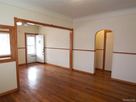 Tiny photo for 7259 Packard Avenue, Warren City, MI 48091 (MLS # 20261016385)