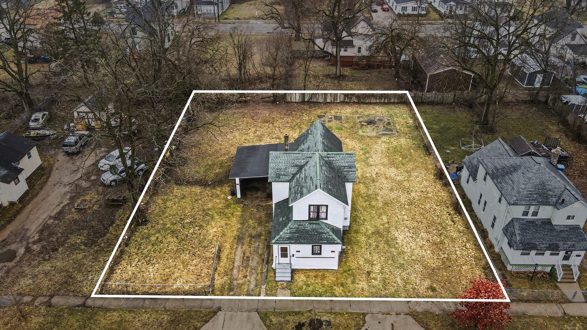 1337 N Edwards Street