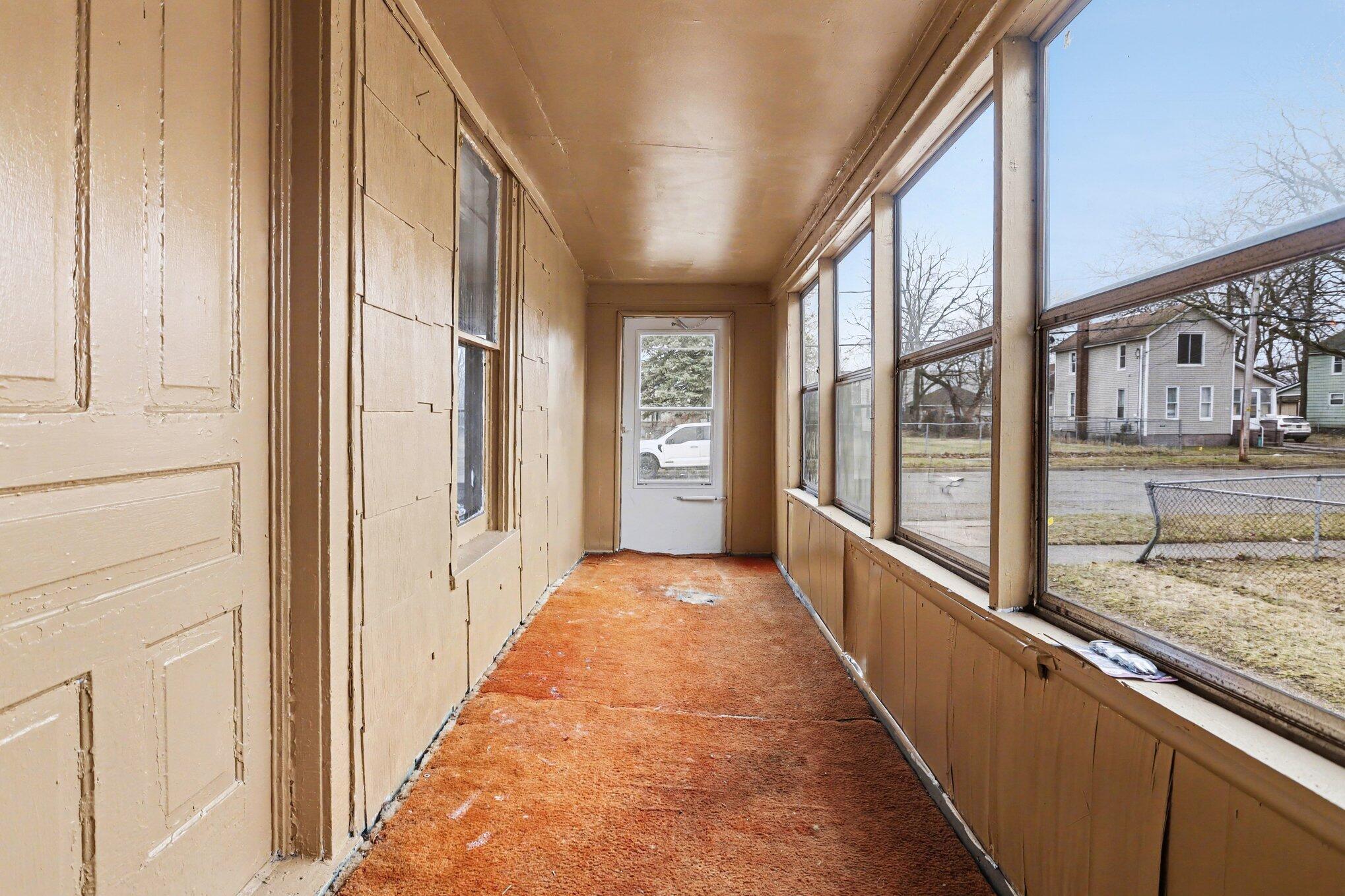 1337 N Edwards Street