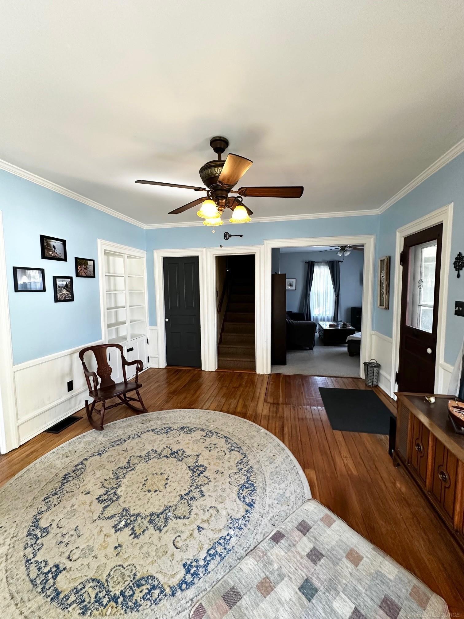 284 E Saint Clair Street