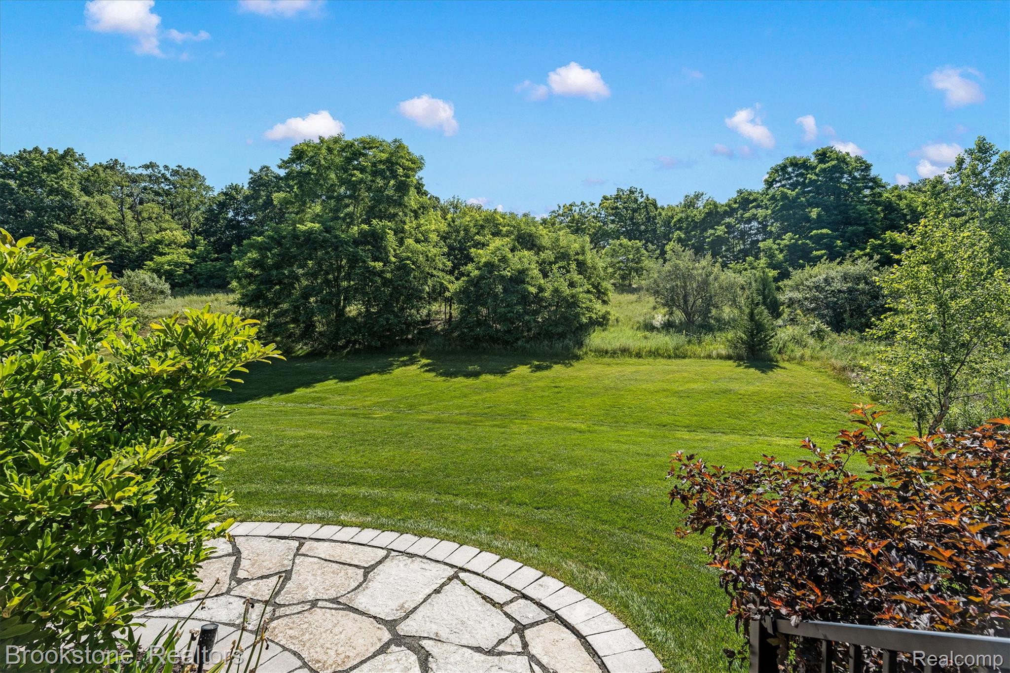 1161 Glass Lake Circle