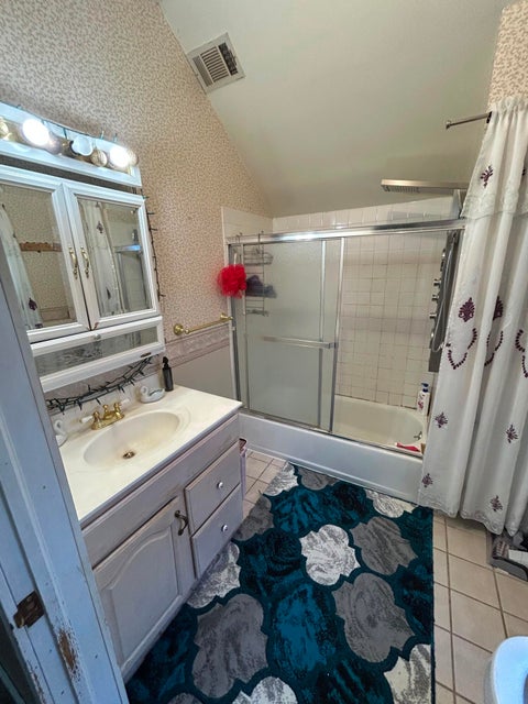 Tiny photo for 6878 Abington Avenue, Detroit City, MI 48228 (MLS # 81026045892)