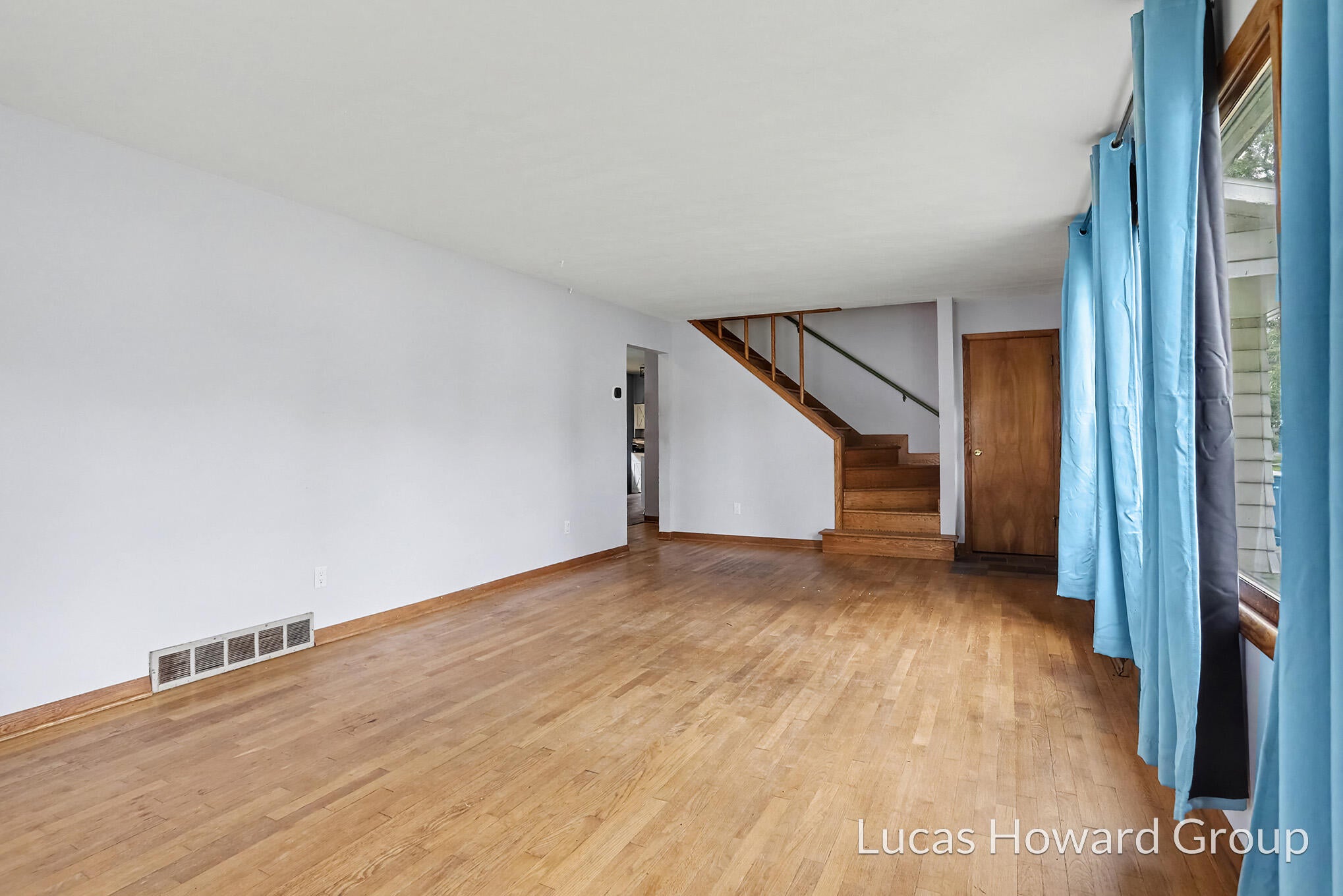 1931 W Territorial Road W
