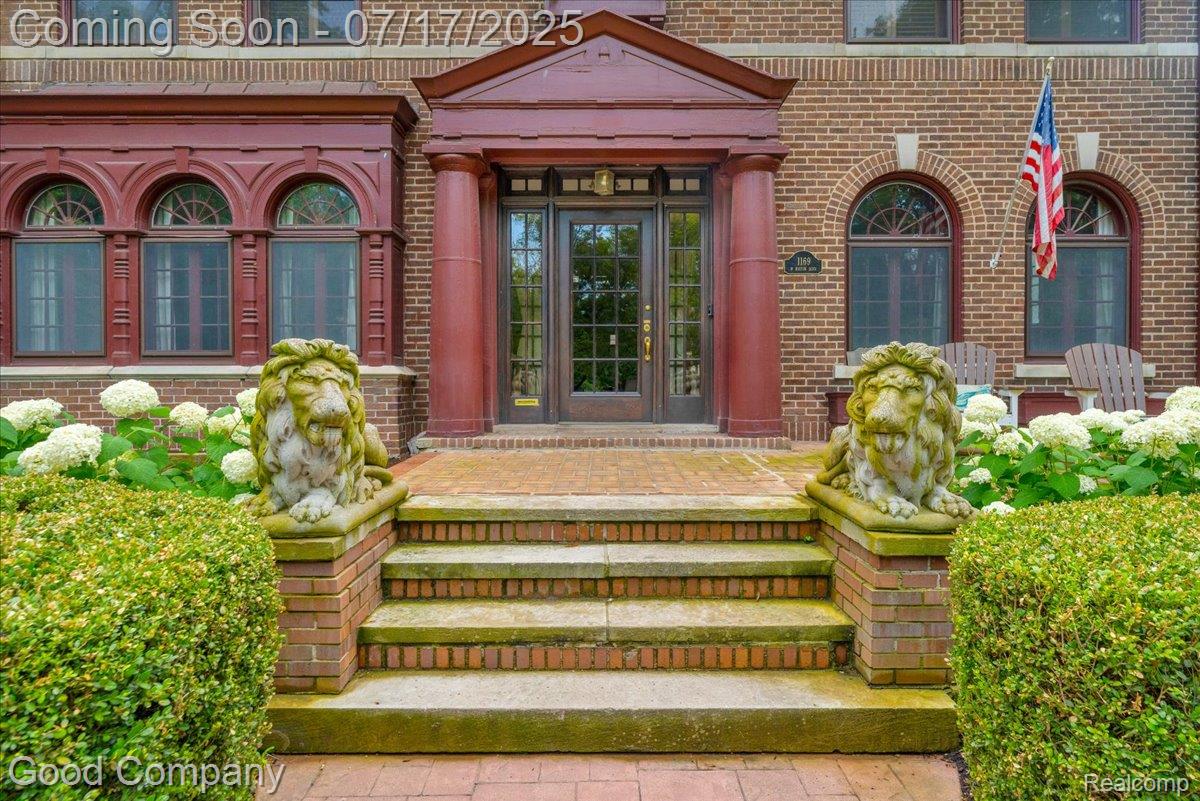 1169 W Boston Boulevard