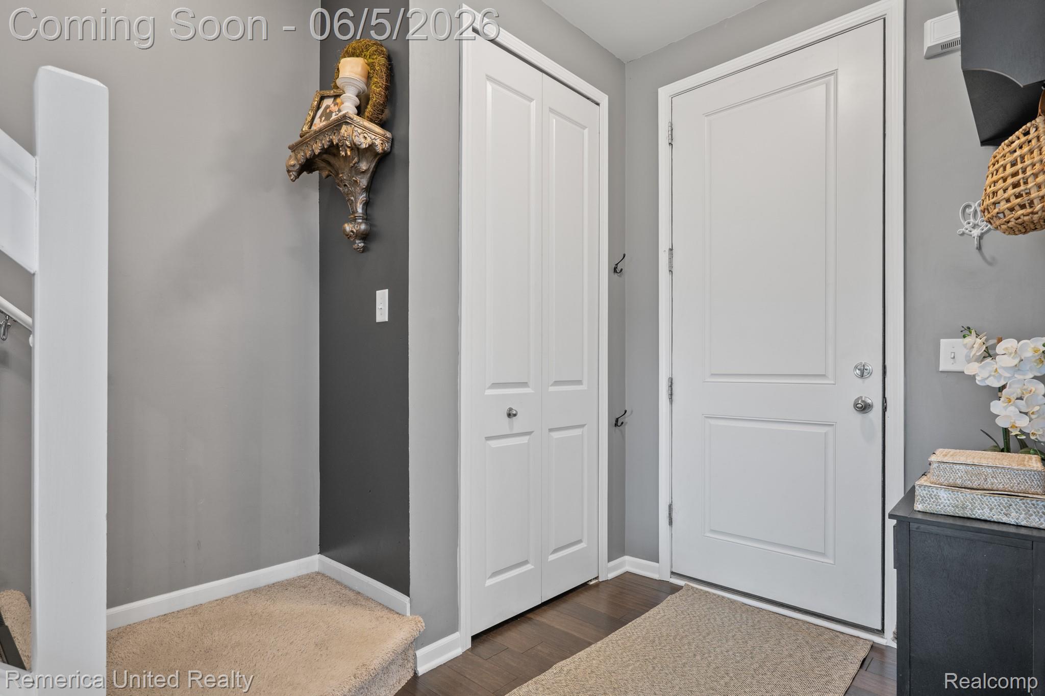28519 Cottage Lane