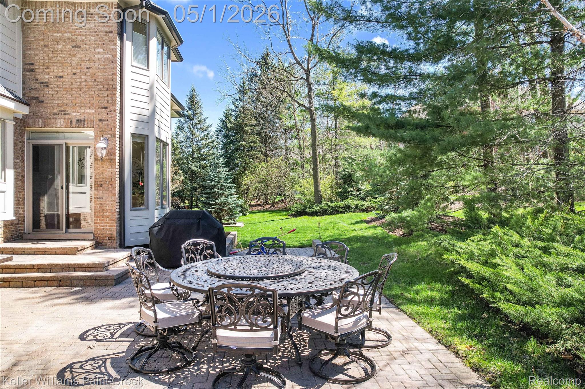 3177 Saint James Court