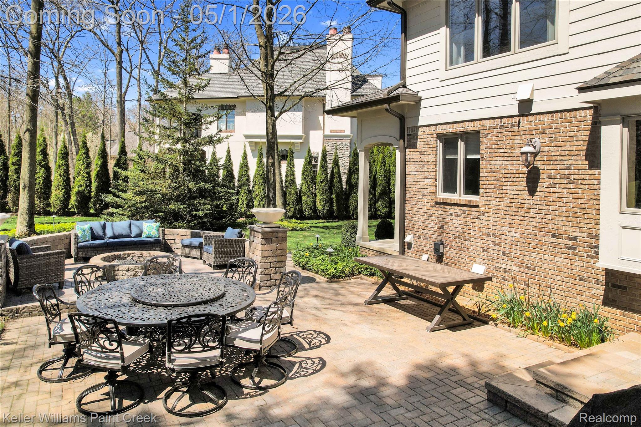 3177 Saint James Court