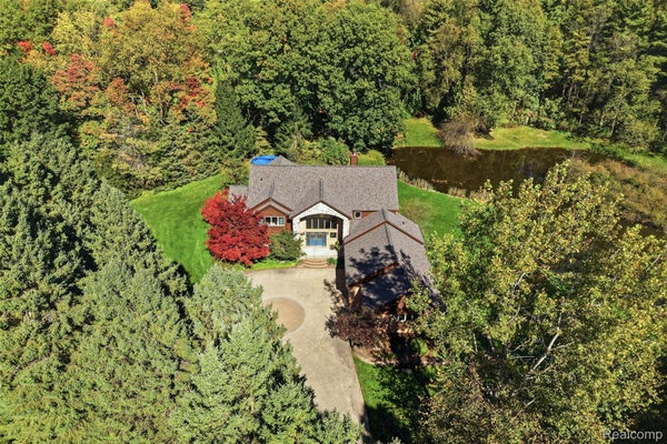 4444 ROLLING ACRES DR, HARTLAND, MI 48353 - Image 2a0bd817aa1ca77f6a4da9494253b5ac/470681168