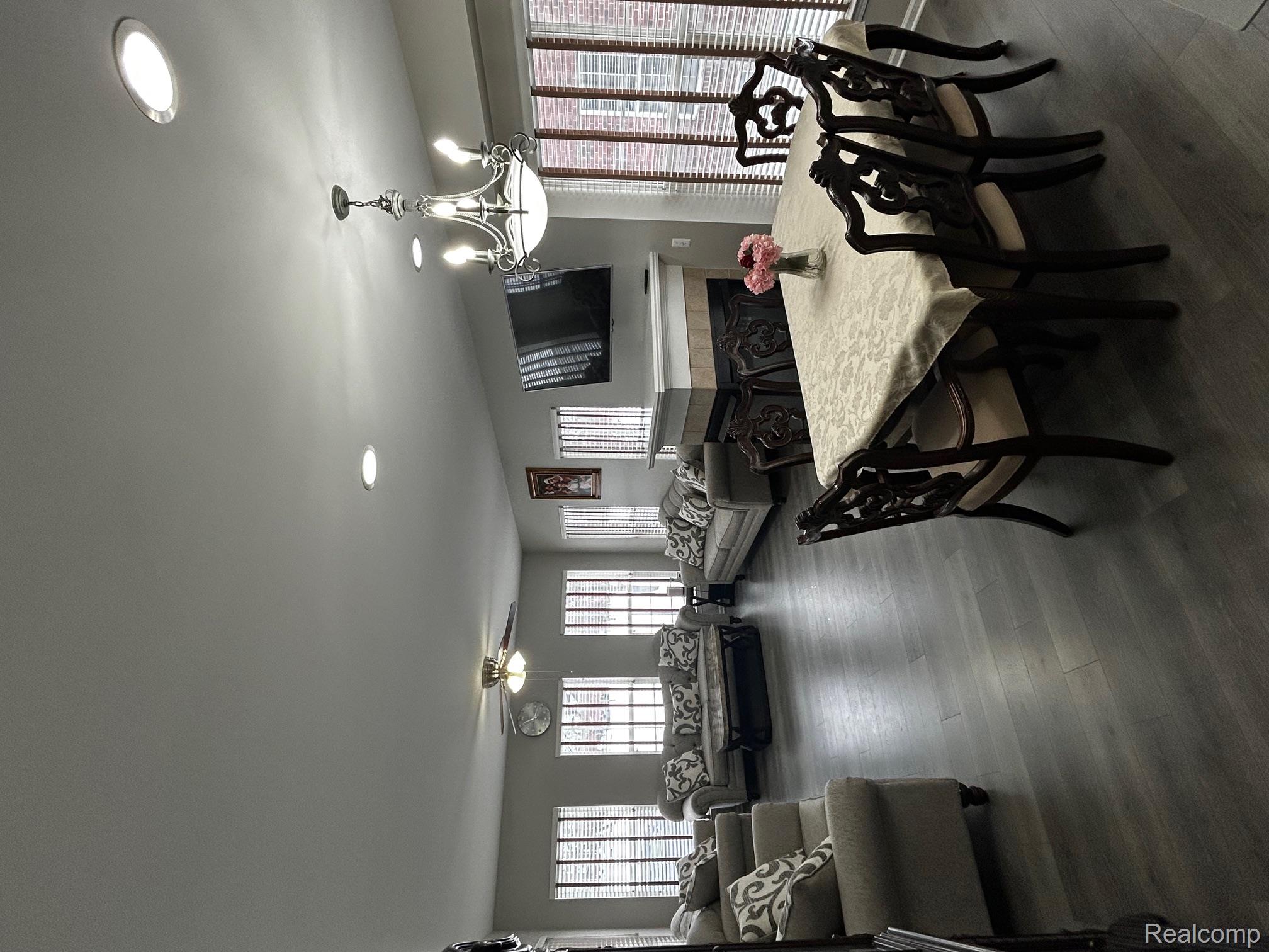 42808 Park Cresent Drive