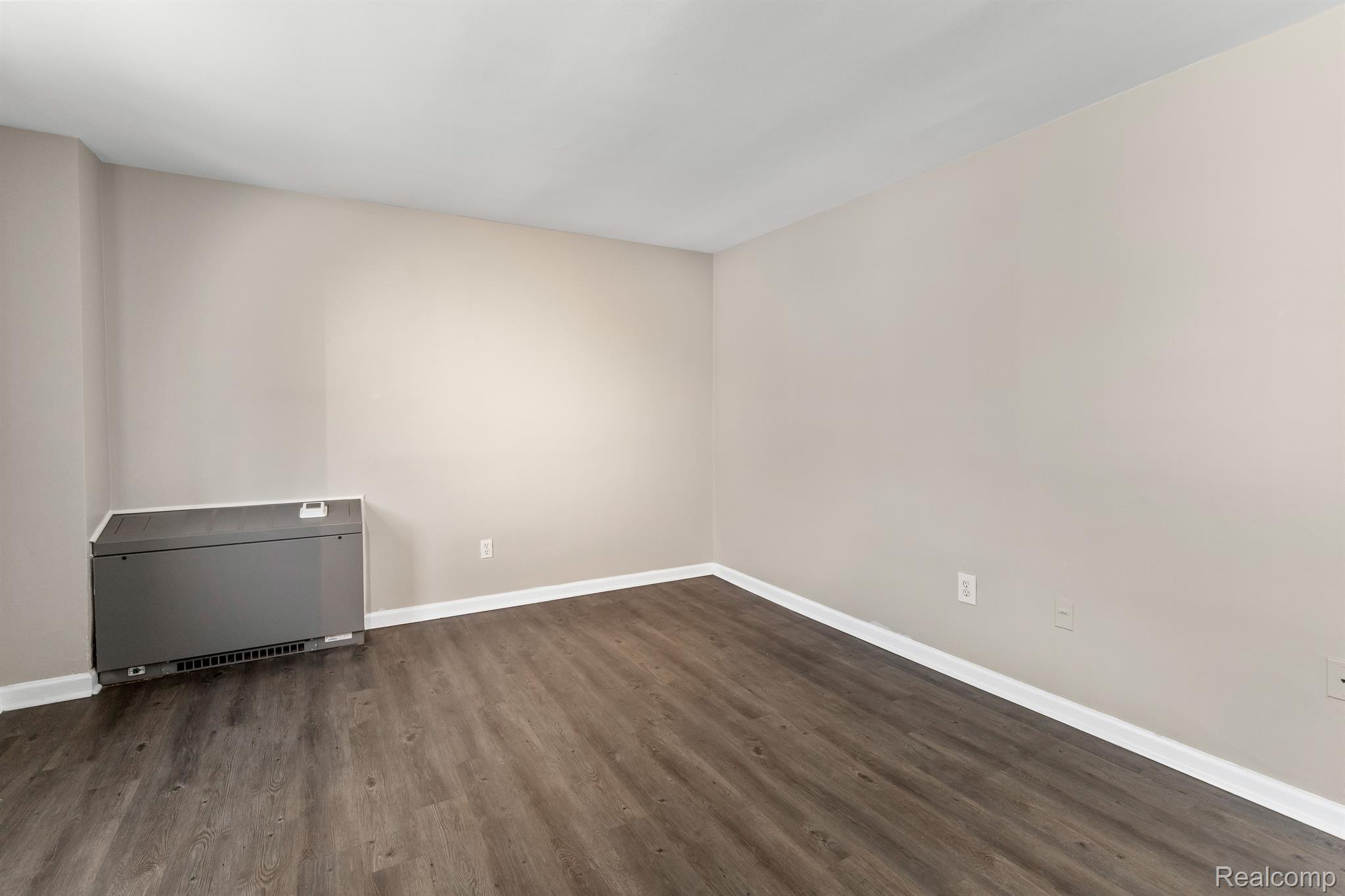 Detroit, Michigan 48202, United States, 1 Bedroom Bedrooms, ,1 BathroomBathrooms,Residential,Active,36744