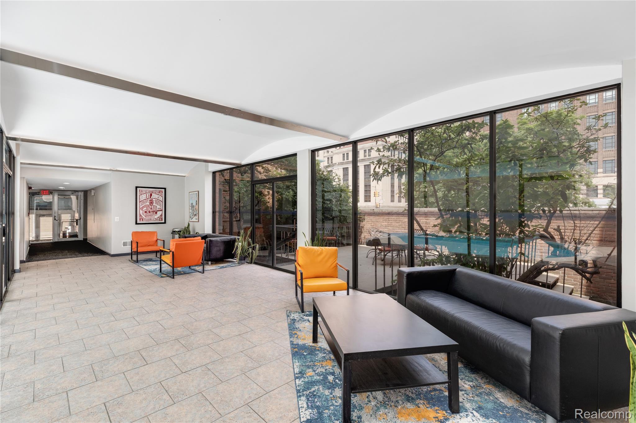 Detroit, Michigan 48202, United States, 1 Bedroom Bedrooms, ,1 BathroomBathrooms,Residential,Active,36744