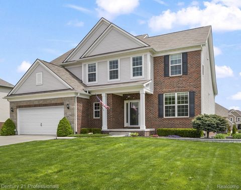 Photo of 2083 Findley Circle, Orion Charter Township, MI 48360 (MLS # 20261031272)