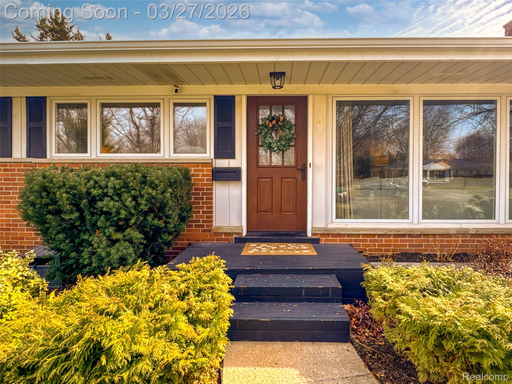 22960 Manning Street