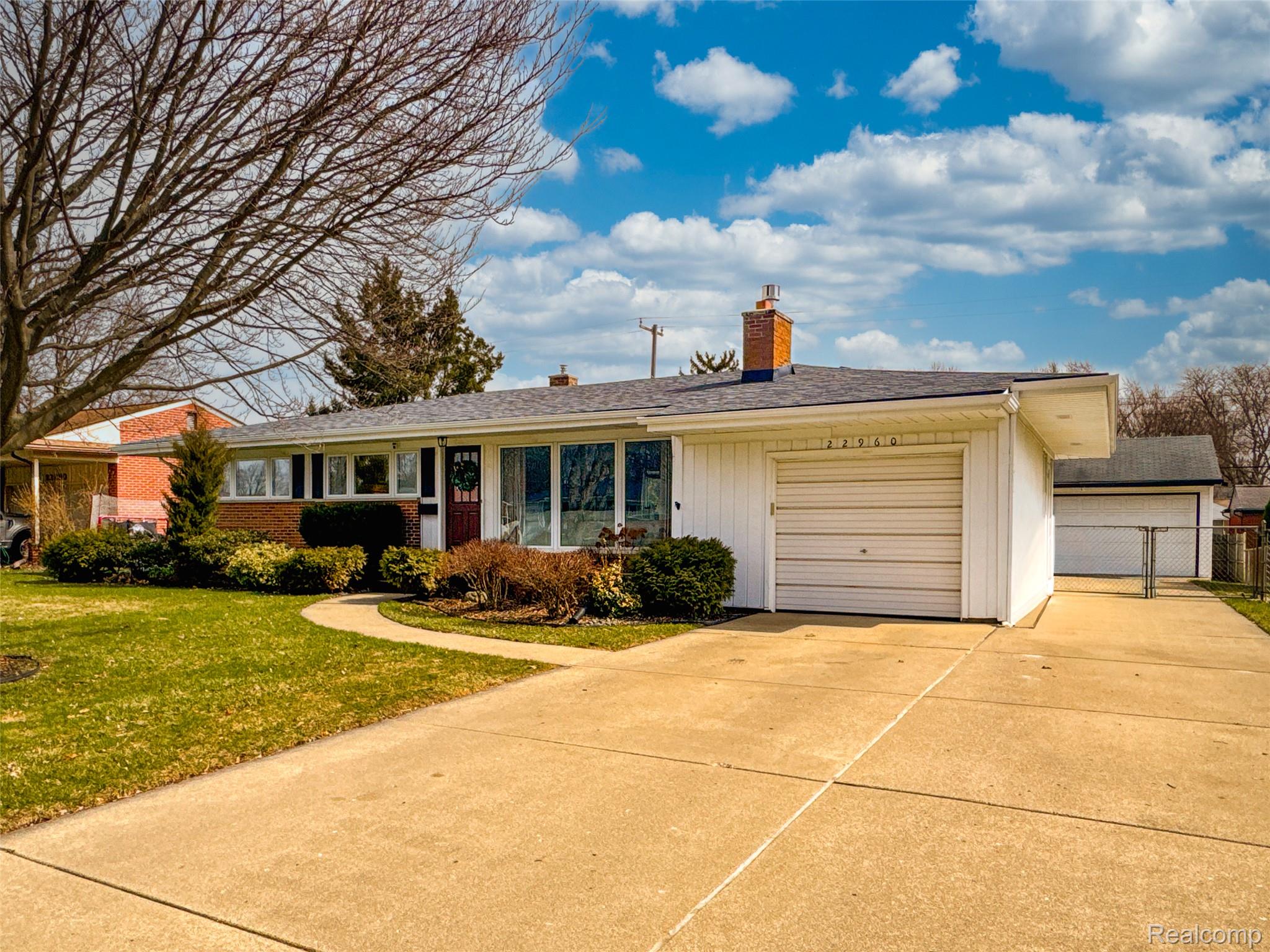 22960 Manning Street