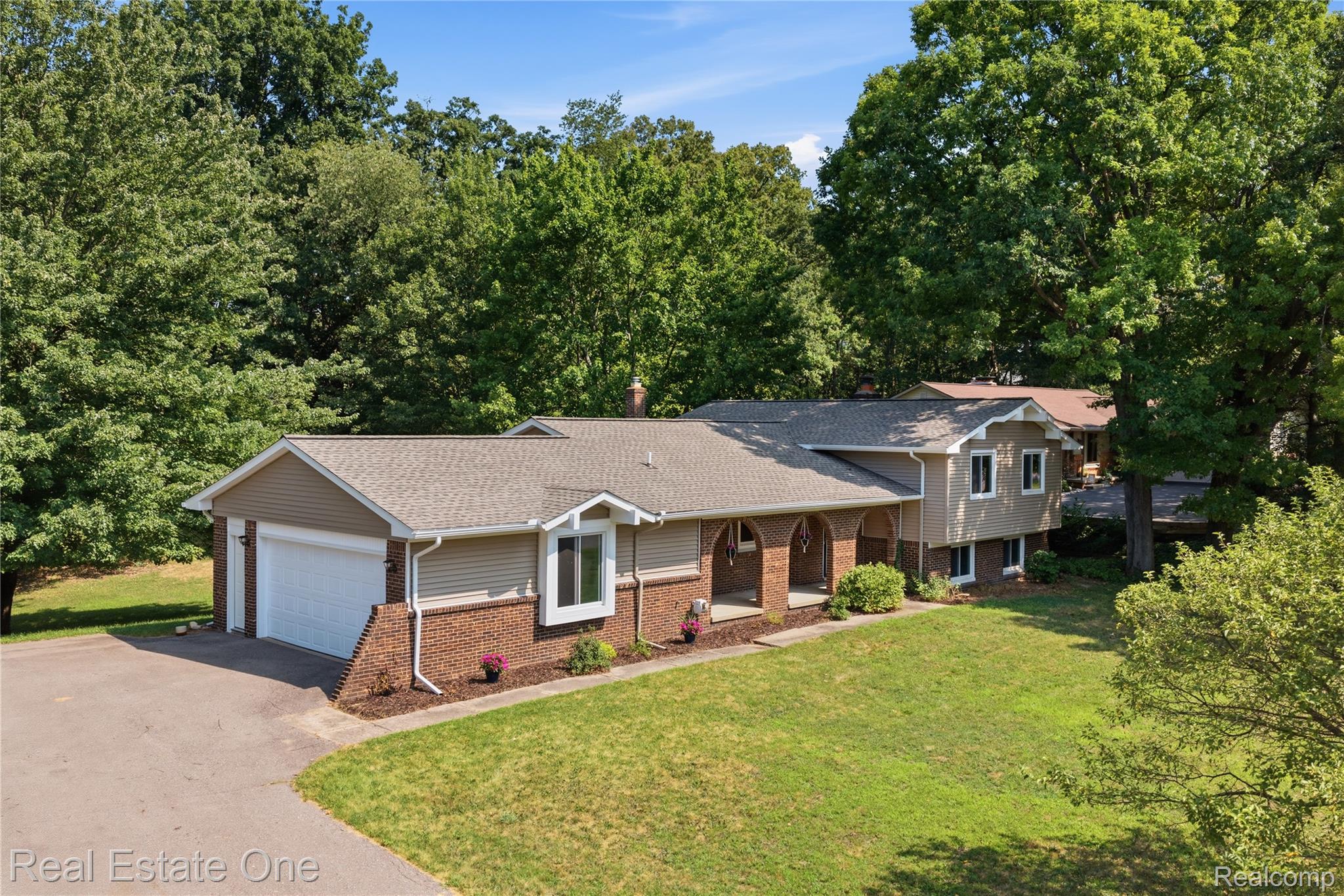 10875 Cartier Drive