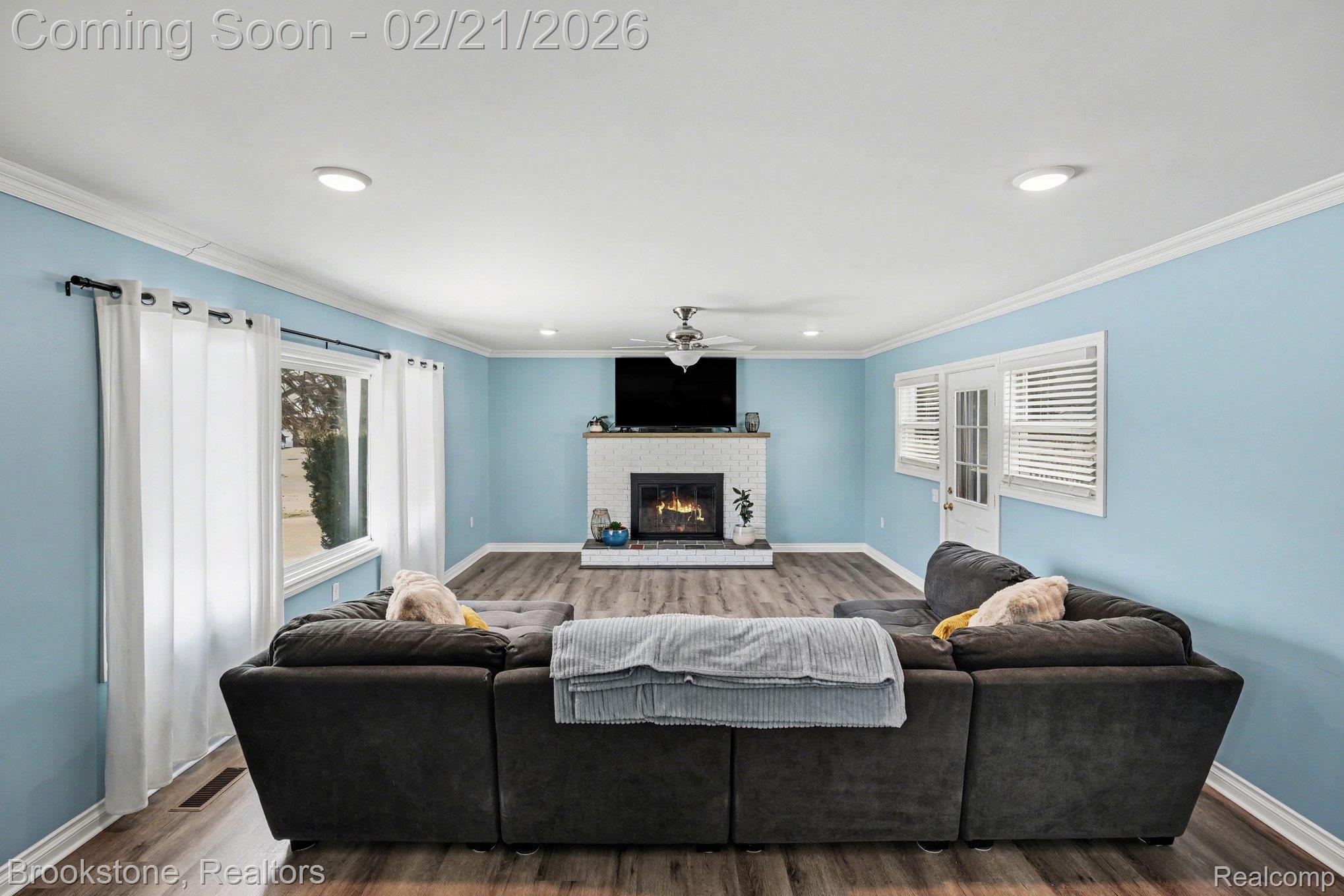 37815 Pineridge Street