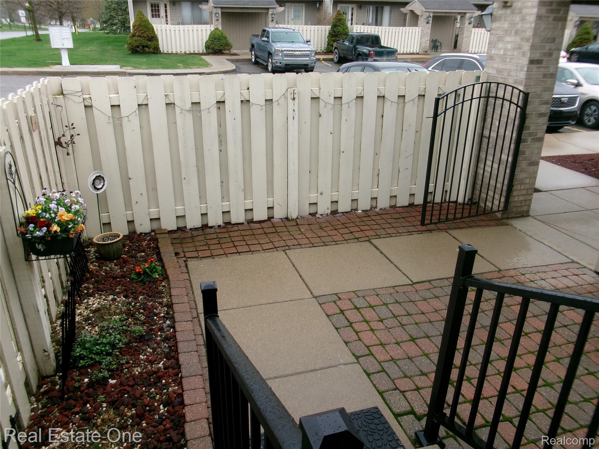 61960 Arlington Circle 6