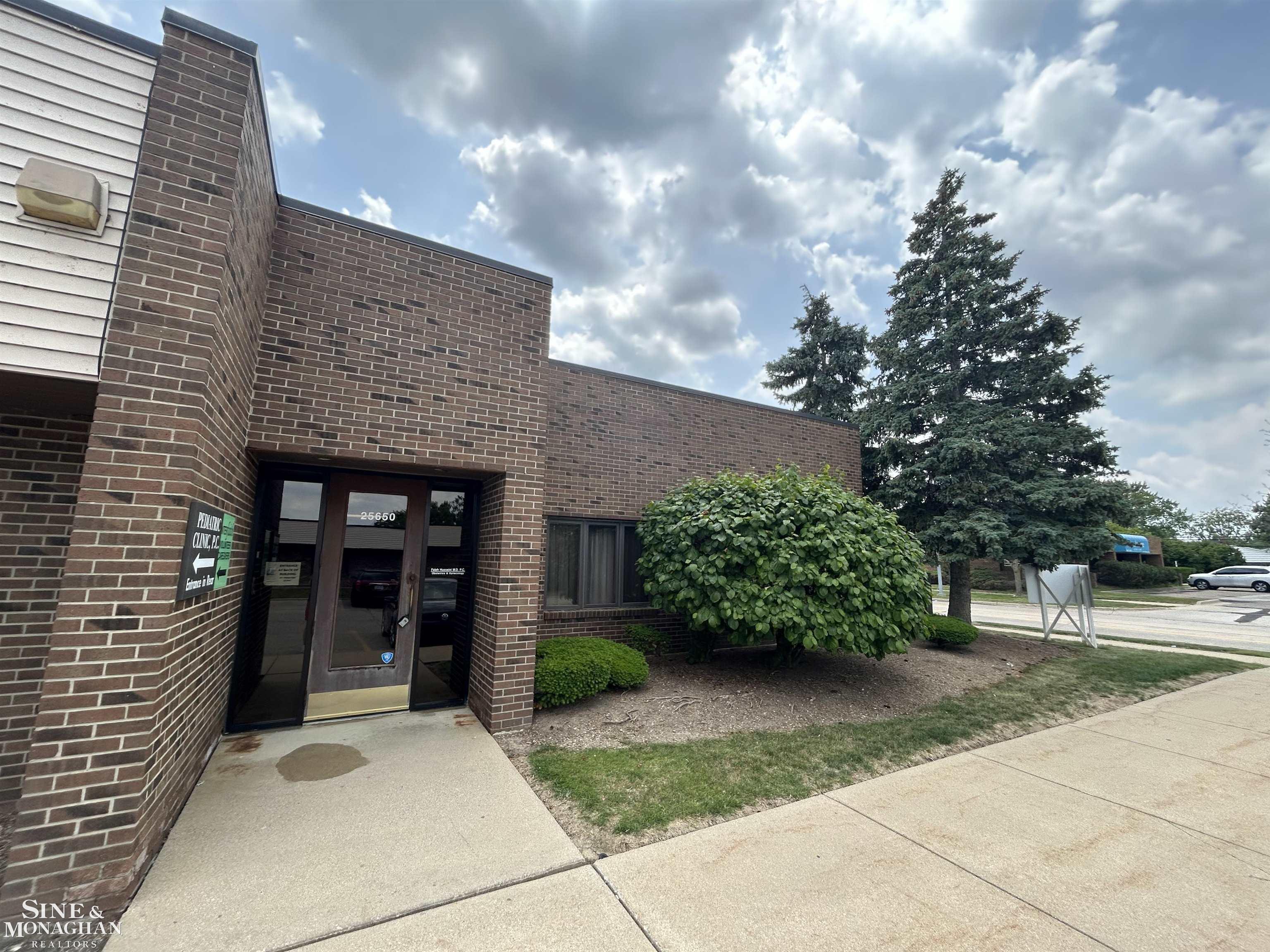 25650 Kelly Road