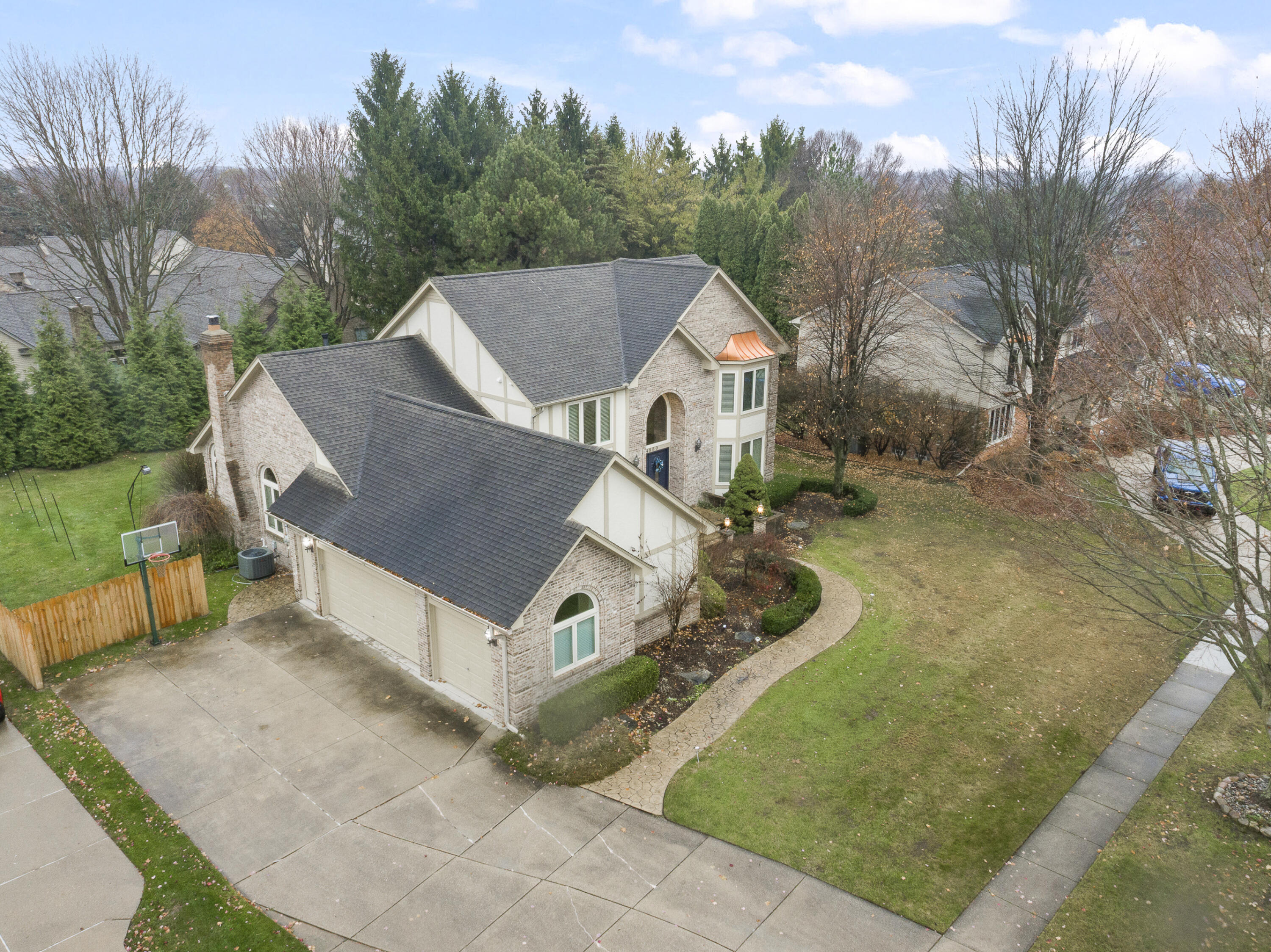 54880 Burlington Drive