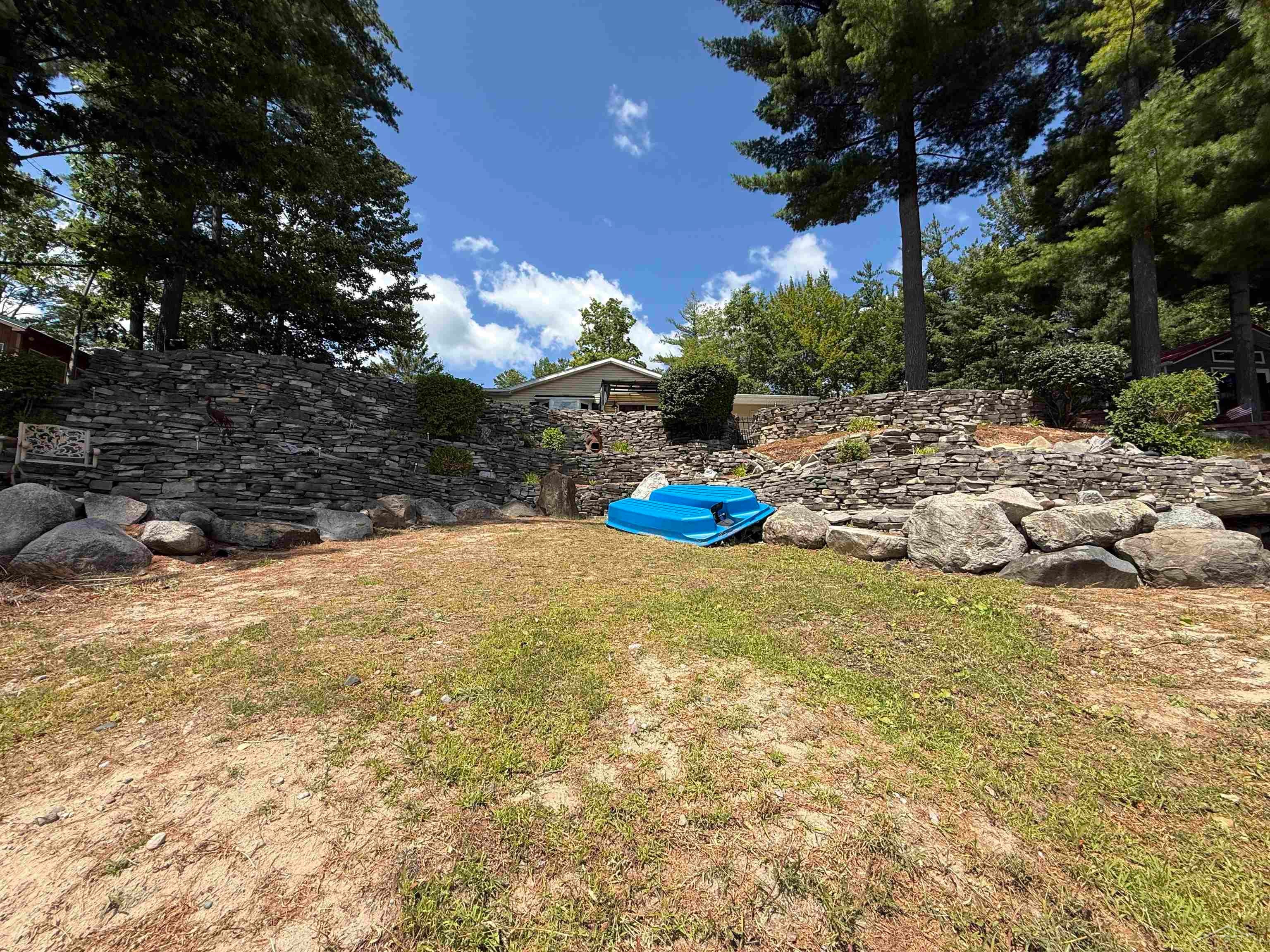 3422 E Pinecrest Drive
