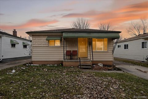 13440 Charlotte Avenue Warren City MI 48089