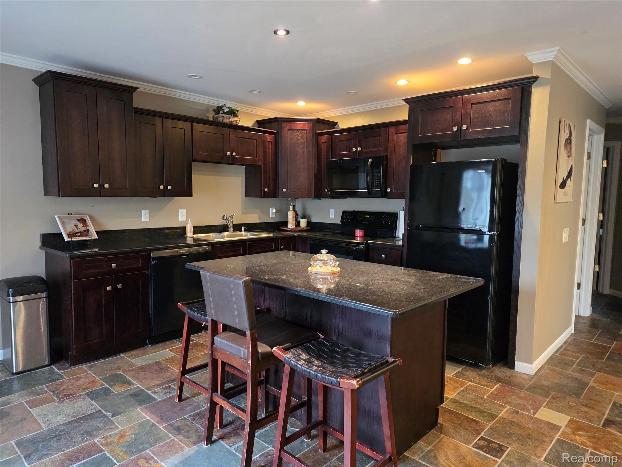 5025 S Saybrook Court 15