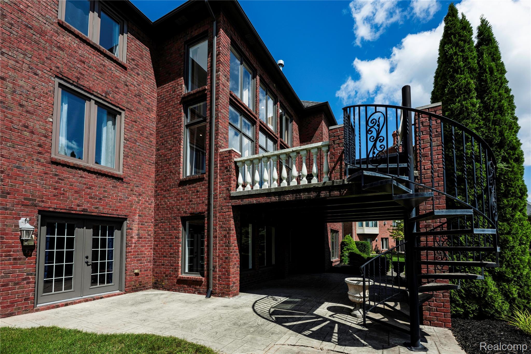 63520 Georgetowne S