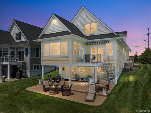 Photo of 10043 Dixie Highway, Ira Township, MI 48023 (MLS # 20251035274)