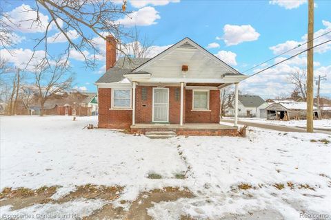 Photo of 10300 Orangelawn Street, Detroit City, MI 48204 (MLS # 20251060013)