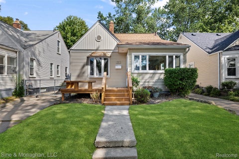 Photo for 727 Wordsworth Street